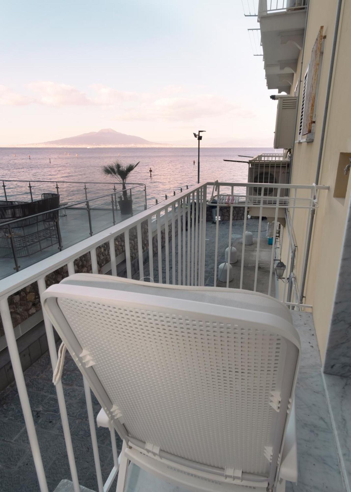 Domus Lina Villa Sorrento Exterior photo